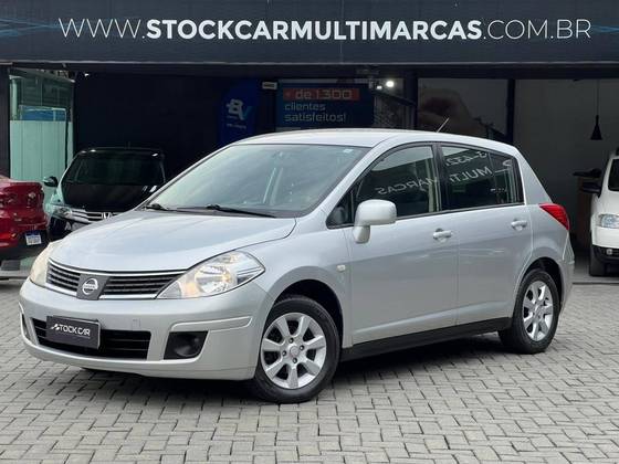 NISSAN TIIDA 1.8 S 16V FLEX 4P MANUAL NISSAN TIIDA 1.8 S 16V FLEX 4P MANUAL